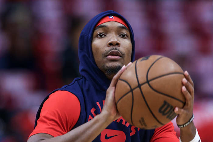 New Orleans Pelicans guard Devonte Graham (4) warms up against the Phoenix Suns before game four of the first round of the 2022 NBA playoffs at Smoothie King Center.